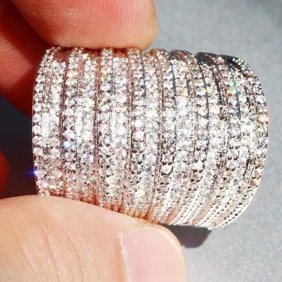 NWOT luxury princess cut 6.8 CT ring - Picture 3 of 4